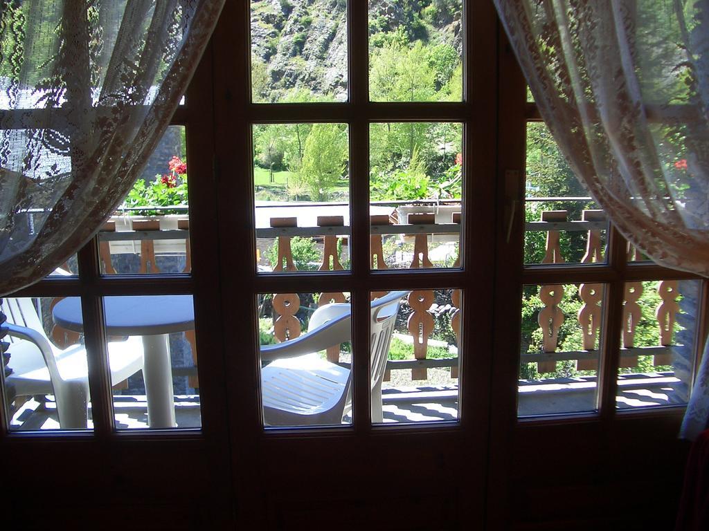 Apartaments Montana Alins Exterior photo